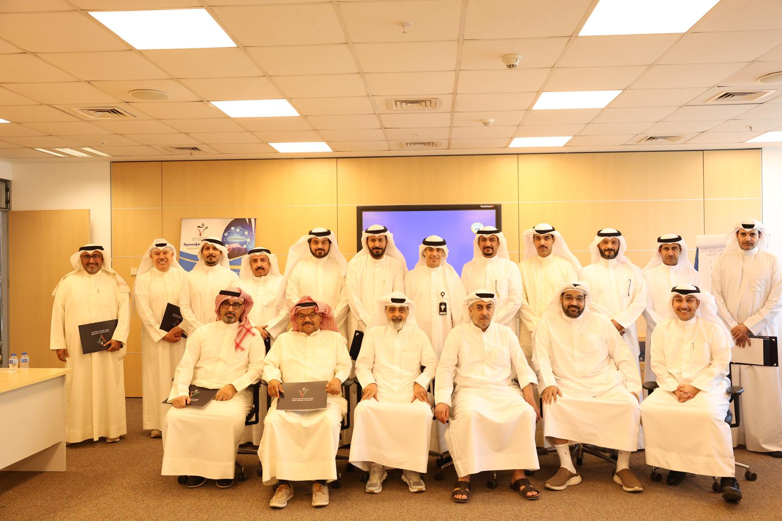 دورة ( حوكمة المؤسسات الحكومية ) للفئة الاشرافيه والتي اقيمت من تاريخ 13 ابريل 2025 حتى 17 ابريل 2025 